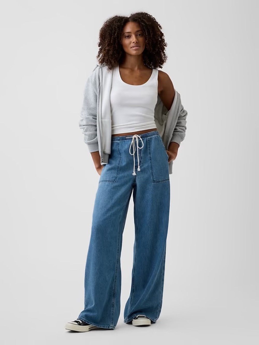 GAP Super Light Wide-Leg Drawstring Pant
